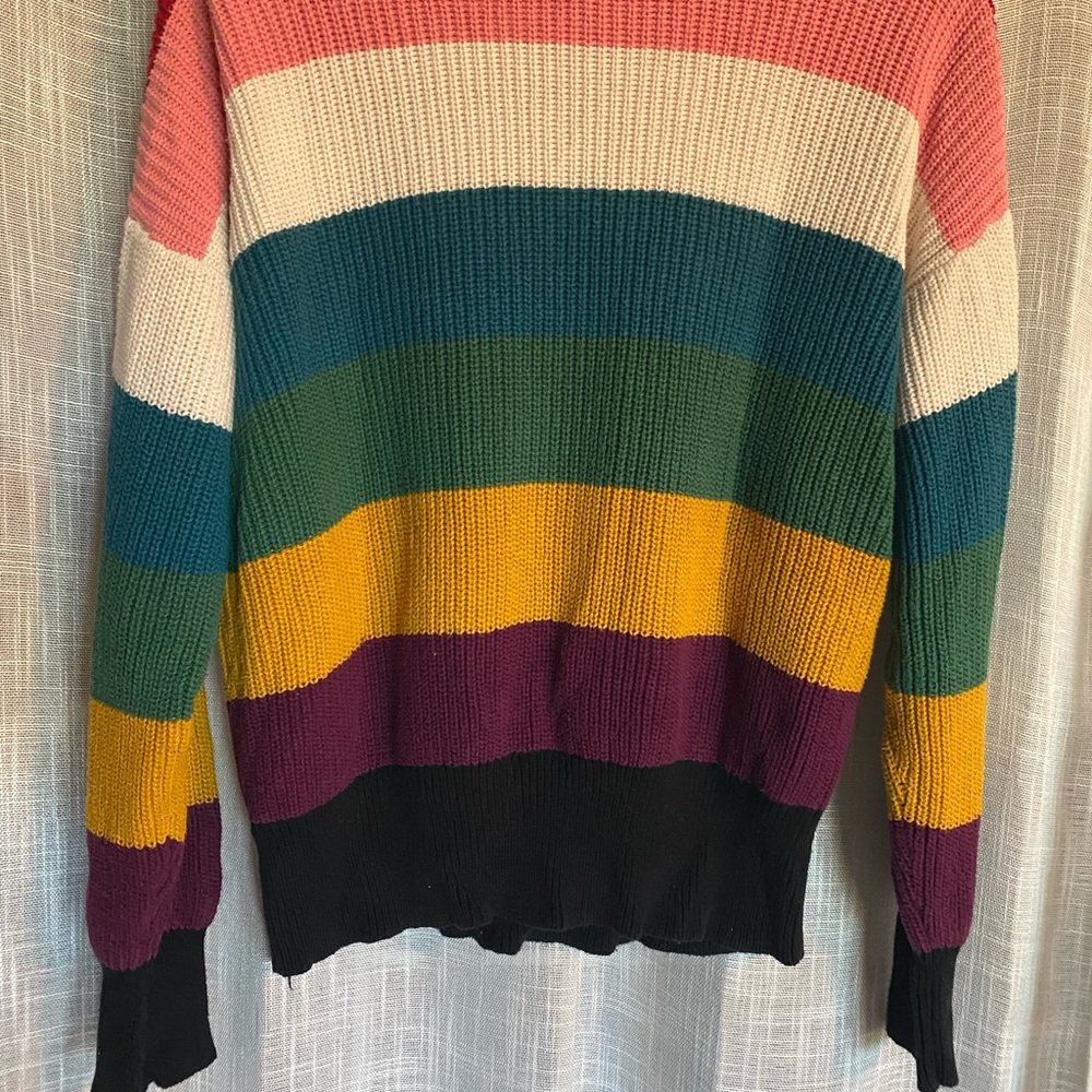 Forever 21 Red and Pink Knit Sweater